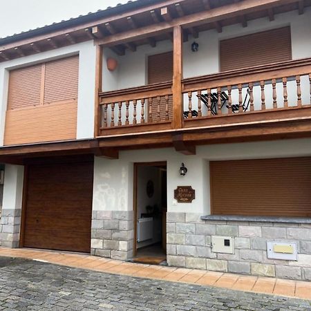 Casa Moises En Bimenes Exterior foto